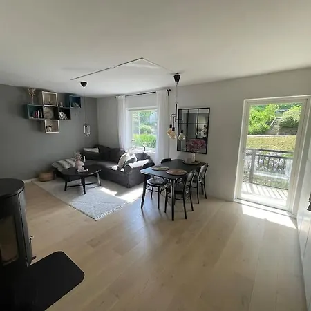 アパート Dinbnb I 2 Balconies I Newly Renovated I Urban Location ベルゲン