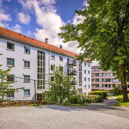 Dinbnb I 2 Balconies I Newly Renovated I Urban Location * Берген